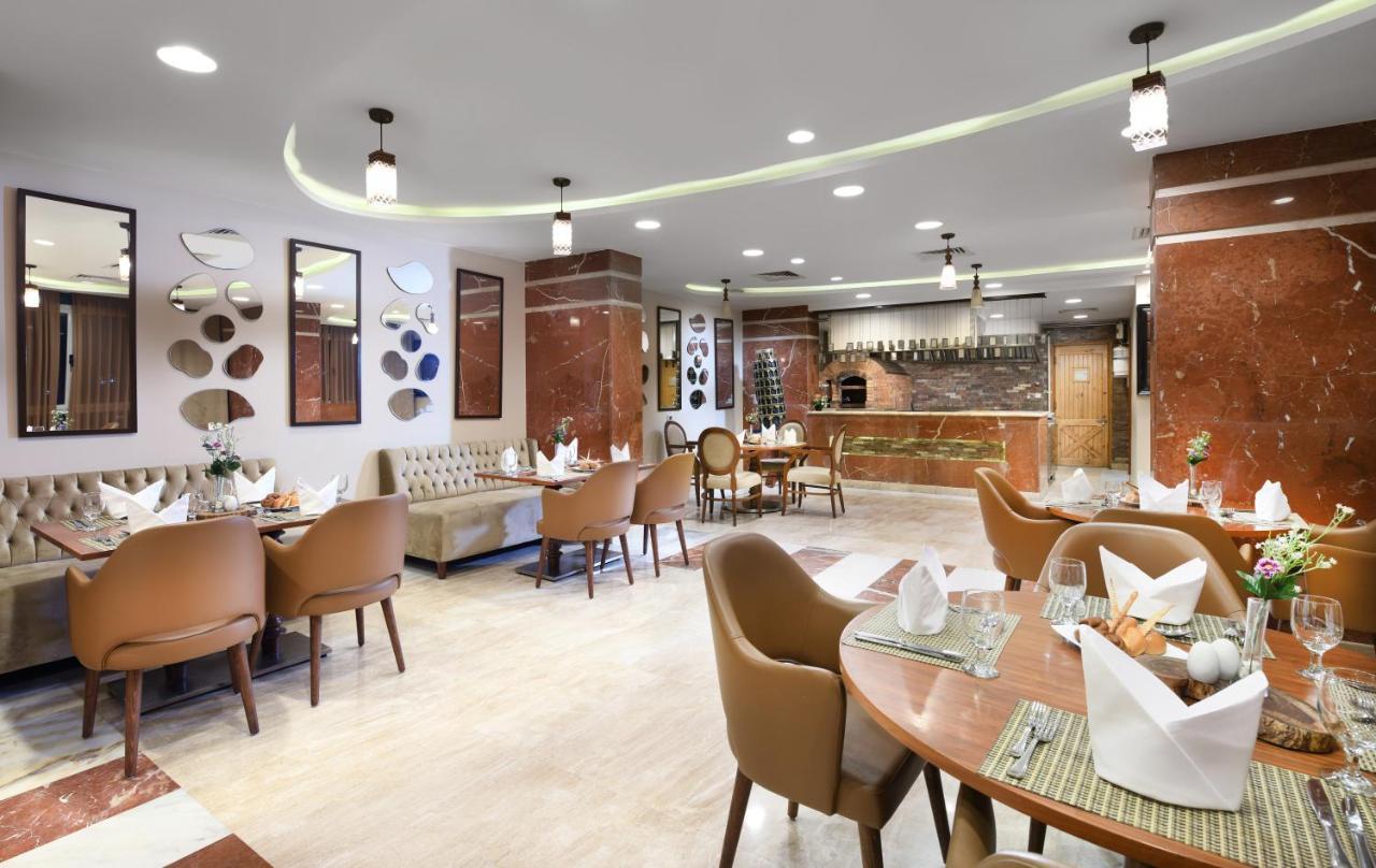 Tolip El Forsan Hotel Ismailia Bagian luar foto The restaurant