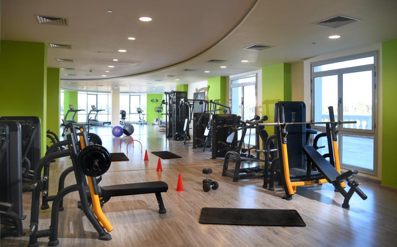Tolip El Forsan Hotel Ismailia Bagian luar foto The gym at the hotel